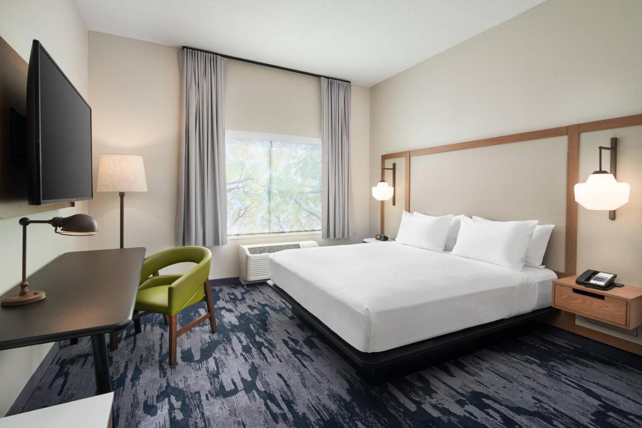 Fairfield Inn & Suites Tampa Riverview Ривервью Экстерьер фото